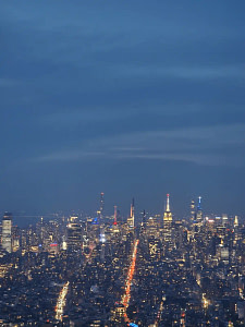 Aussicht New York Observatory New York nacht Die Aussicht vom One World Observatory nachts auf die Skyline