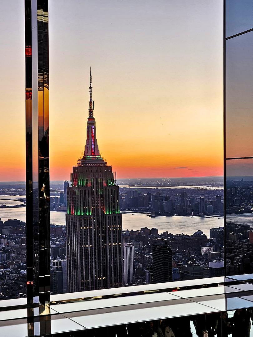 Das Summit One Vanderbilt bietet einen einmaligen Blick auf das Empire State Building